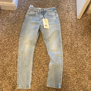 levi’s 501 skinny high rise 26 x28L color tango light